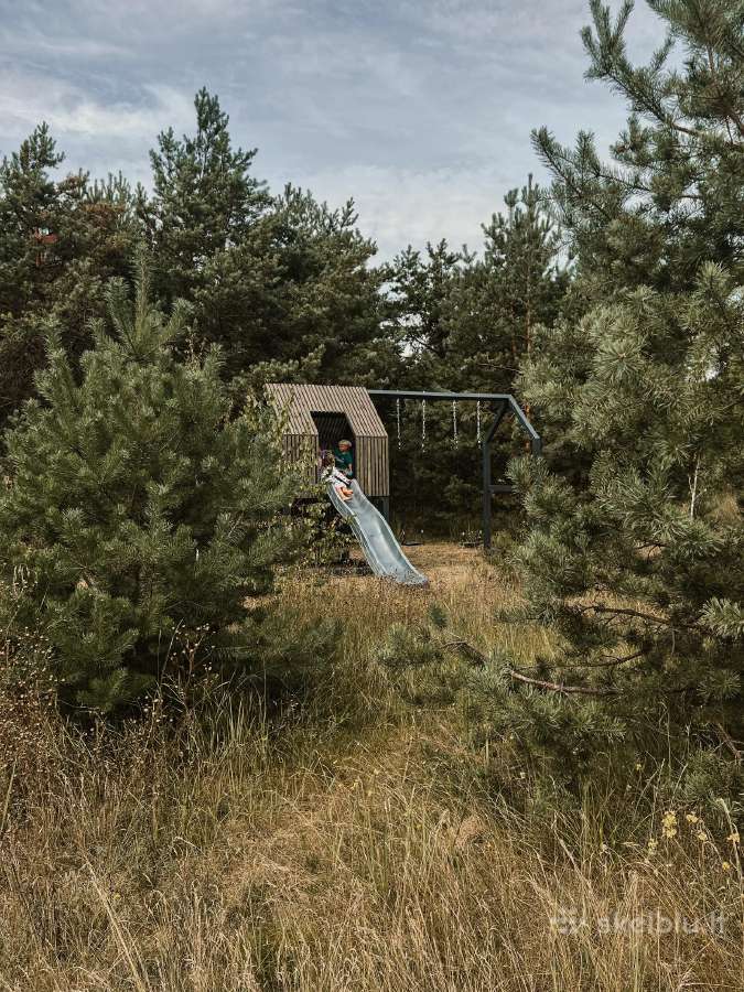 Modernaus dizaino vaikų žaidimų aikštelė - nuotraukos Nr. 5