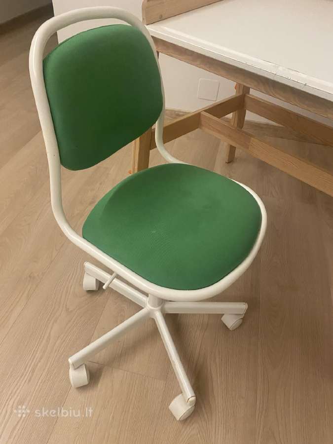 Parduodamas Ikea vaikiškas stalas ir kėdutė - nuotraukos Nr. 4