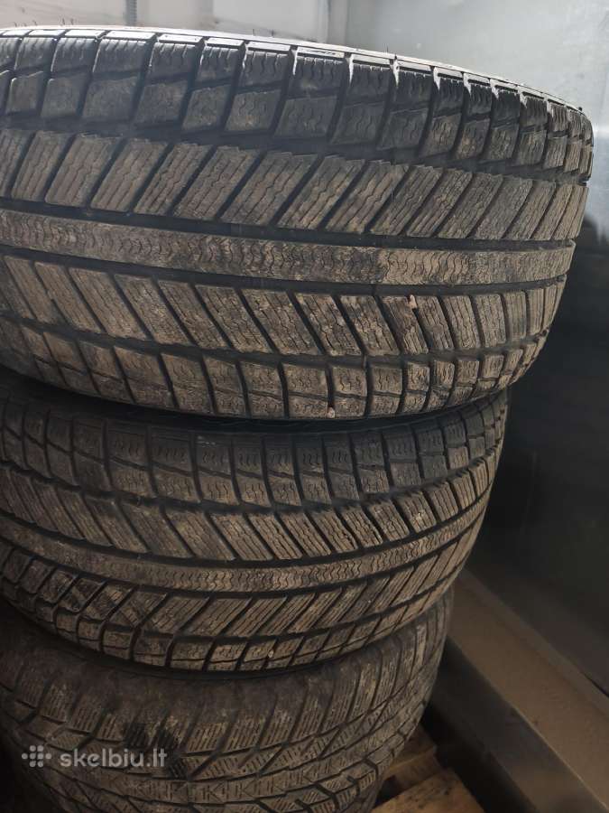 Žemines 245-45 r17 2 padangos lb geros 80%likučio - nuotraukos Nr. 2