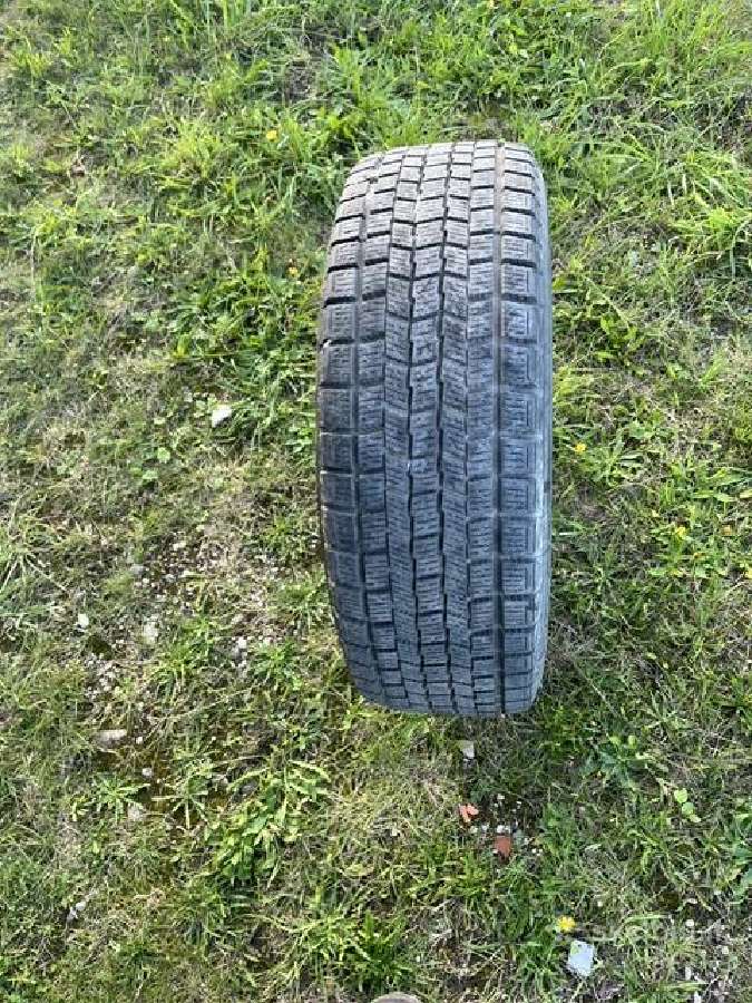 Subaru Outback lietas diskas su padanga - nuotraukos Nr. 2