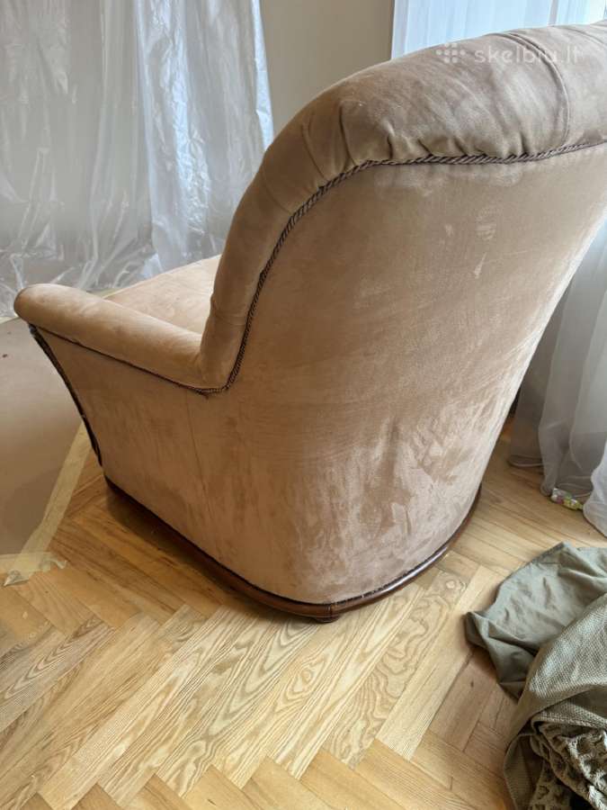 Parduodama geros būklės sofa ir du foteliai - nuotraukos Nr. 2