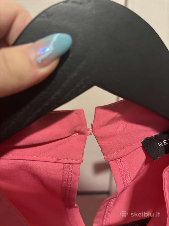 Rožinė crop top palaidinė su iškirpte - nuotraukos Nr. 4