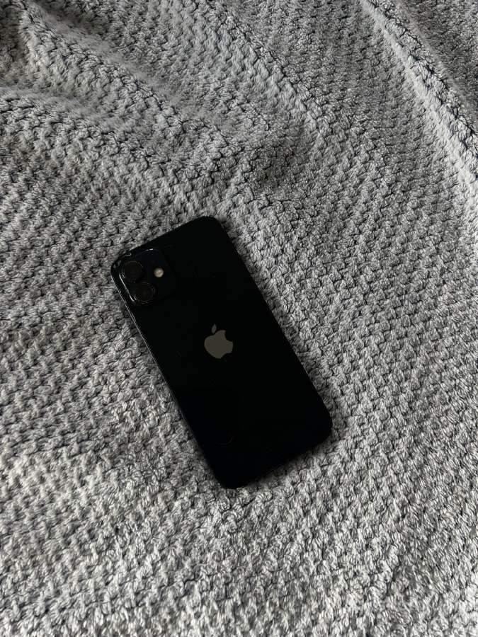 iPhone 12 64gb Black 80% baterija + dėkliukai - nuotraukos Nr. 2