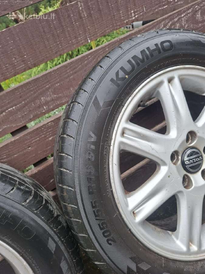 Volvo ratlankiai su vasarinėmis padangomis - nuotraukos Nr. 5