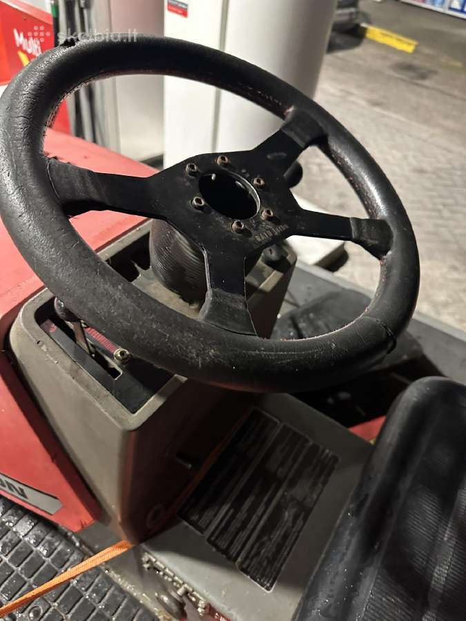 Massey-furgusion 20-12 sodo traktoriukas - nuotraukos Nr. 5