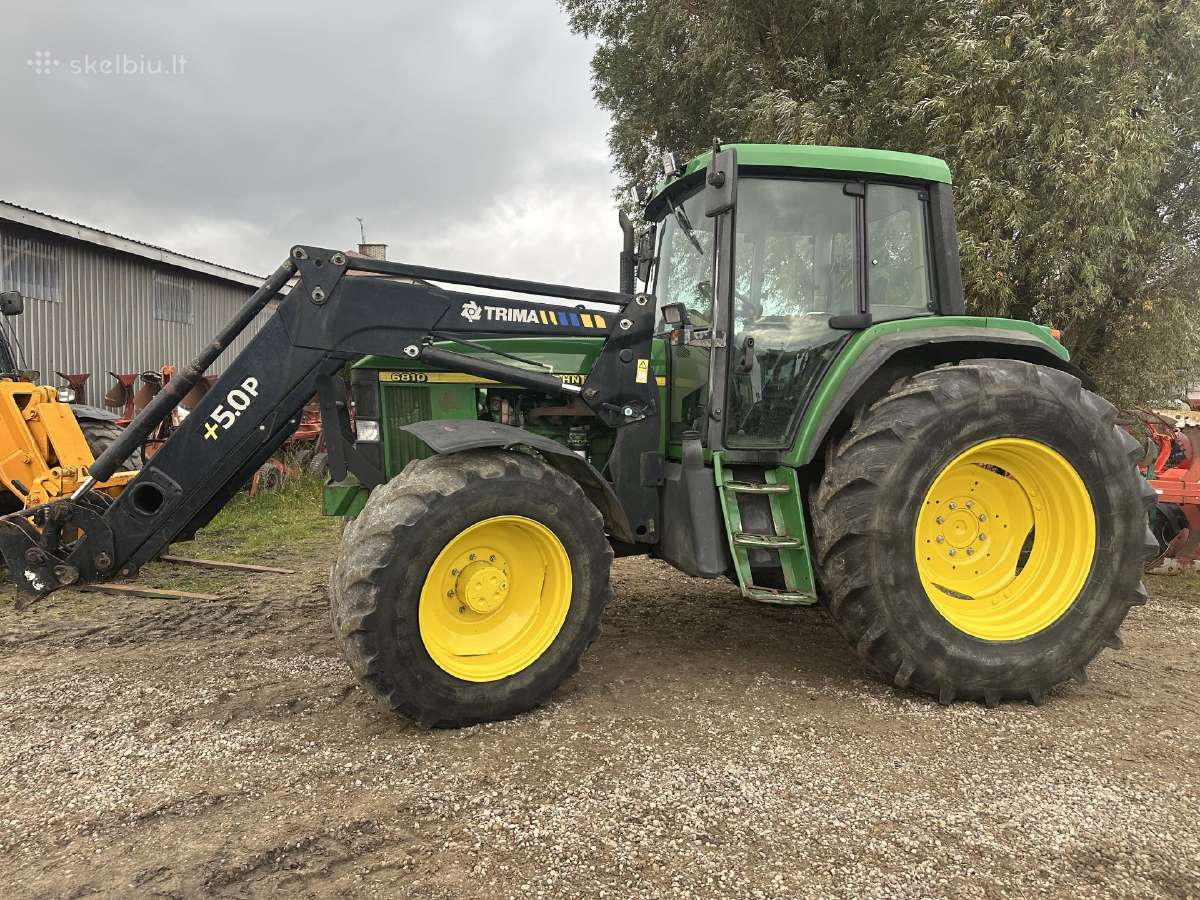 Traktorius john deere 6810 su krautuvu - nuotraukos Nr. 2