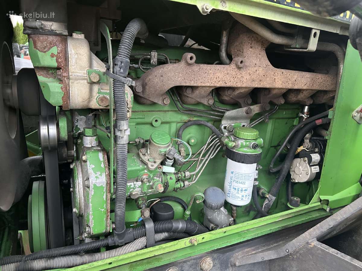 Traktorius john deere 6810 su krautuvu - nuotraukos Nr. 7
