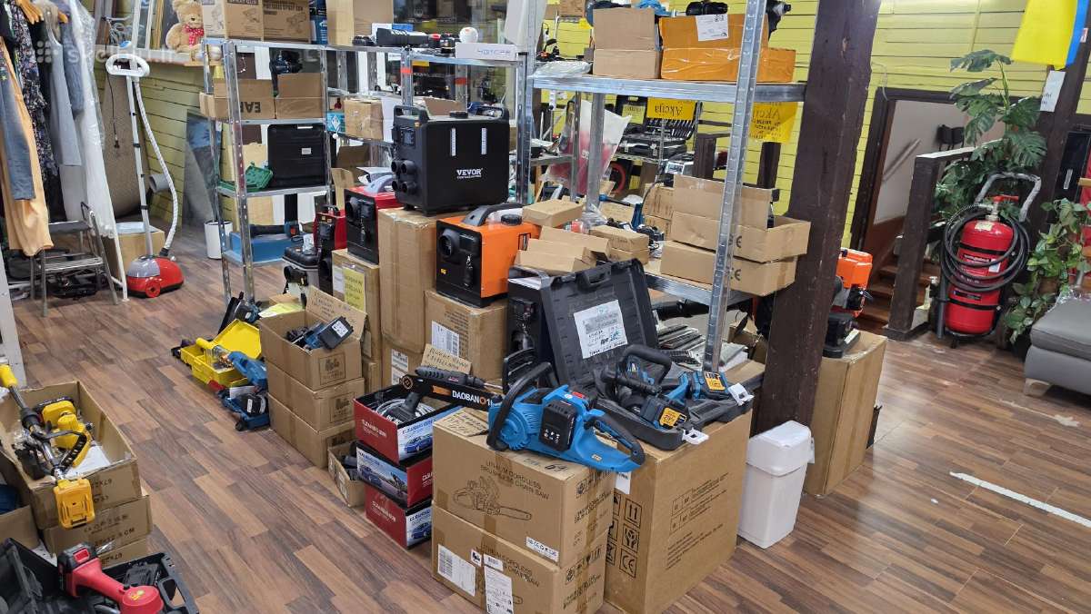 Plyteliu vibro padas Dewalt ir makita - nuotraukos Nr. 12