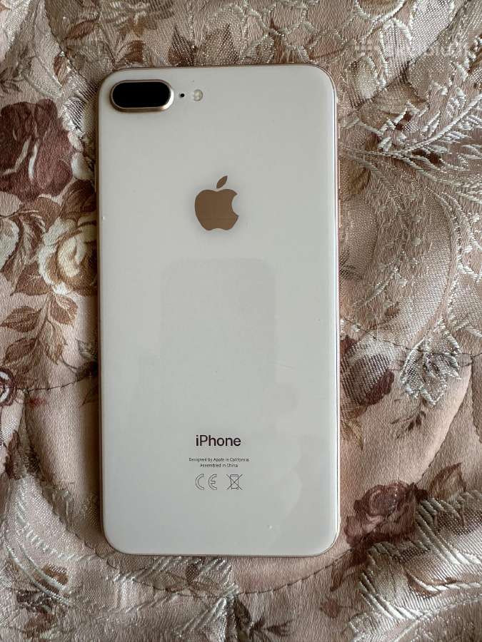 Telefonas iPhone 8 Plus - nuotraukos Nr. 2