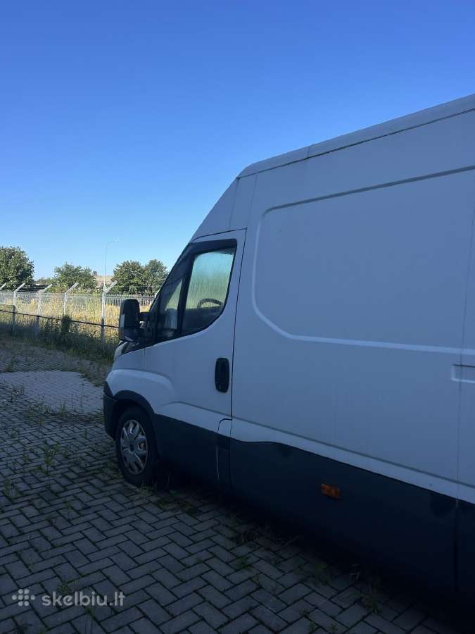 Bankrutuojanti įmonė parduoda 7 automobilius - nuotraukos Nr. 6