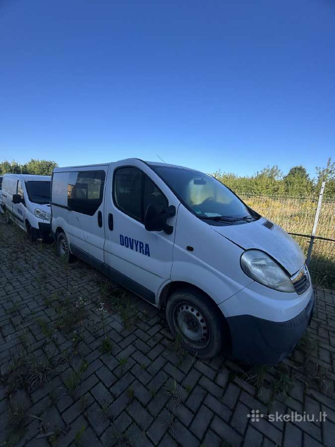 Bankrutuojanti įmonė parduoda 7 automobilius - nuotraukos Nr. 12