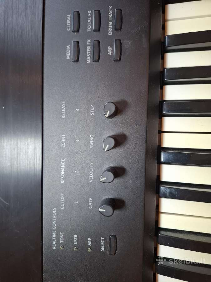 Sintezatorius Korg Krome 73 - nuotraukos Nr. 2