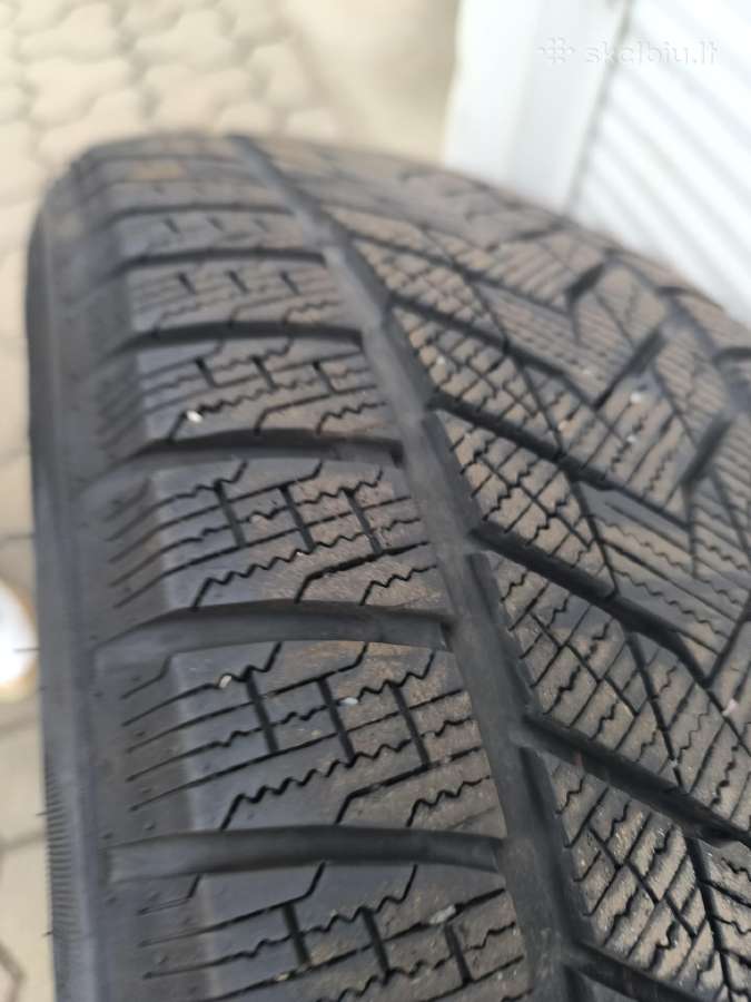 Parduodamos žieminės 255/45 R20 XL padangos - nuotraukos Nr. 2