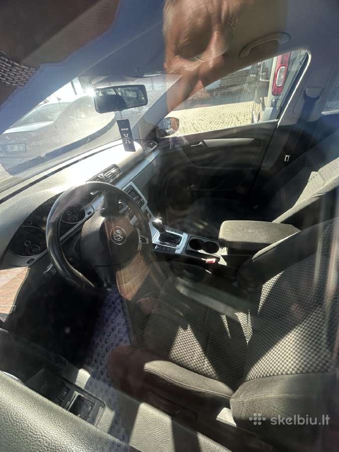 Volkswagen Passat, 1.9 l Sedanas - nuotraukos Nr. 4