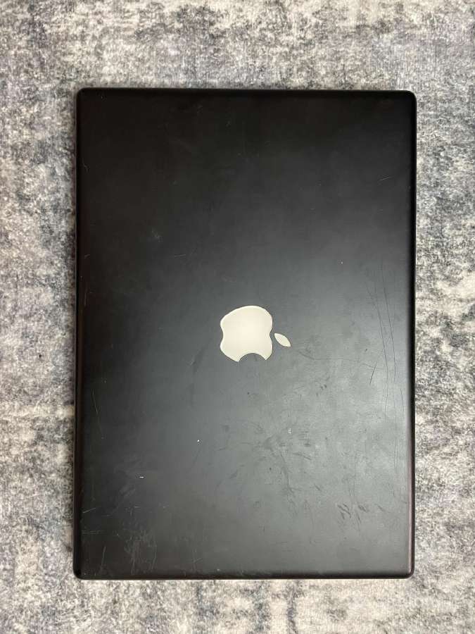 Parduodamas apple MacBook su acme CD-r disku - nuotraukos Nr. 2