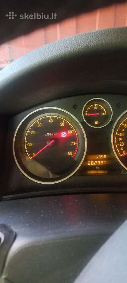 Automobiliai - nuotraukos Nr. 6