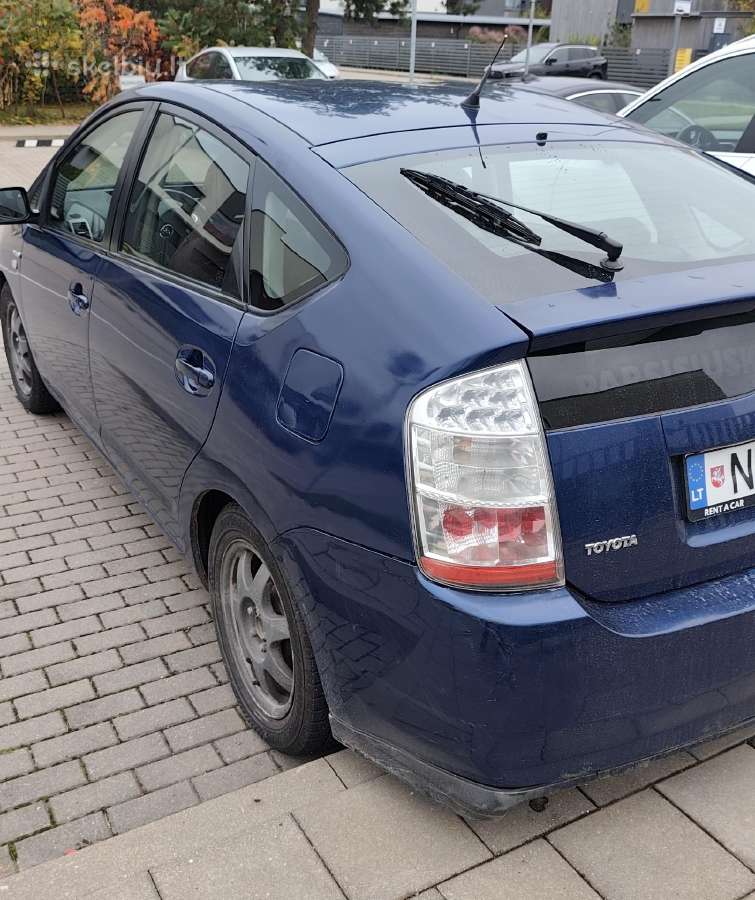 Toyota Prius ll nuoma laisvi 2 automobiliai - nuotraukos Nr. 12