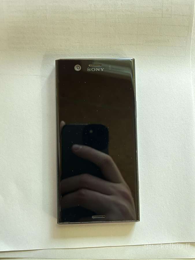 Sony Xperia Xz1 telefonas - nuotraukos Nr. 2