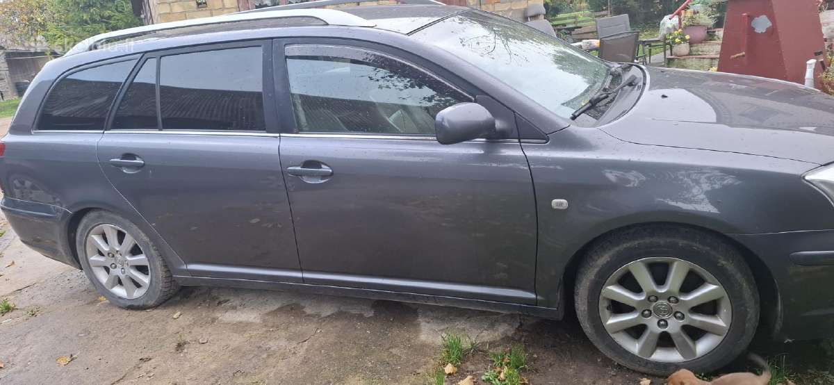 Tojota Avensis - nuotraukos Nr. 2