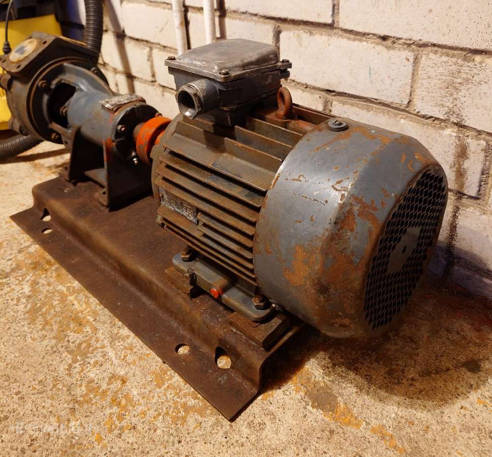 Nenaudotas vandens siurblio agregatas 5.5 kw - nuotraukos Nr. 2