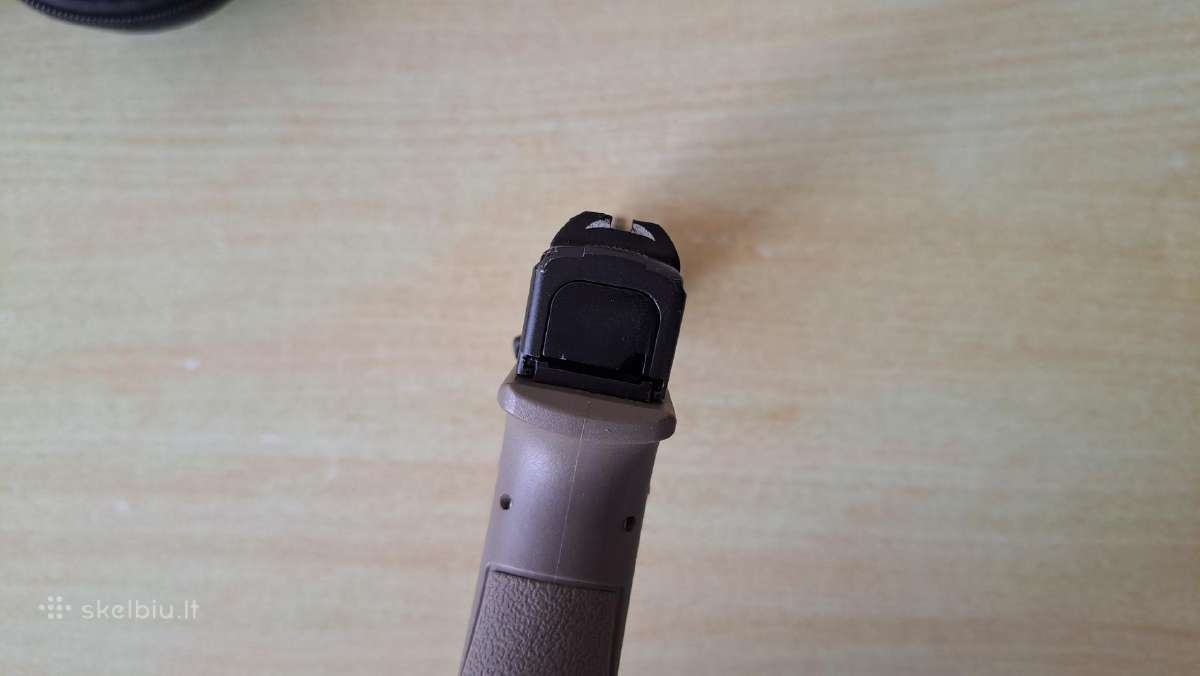 Airsoft pistoletas (green gas) - nuotraukos Nr. 8