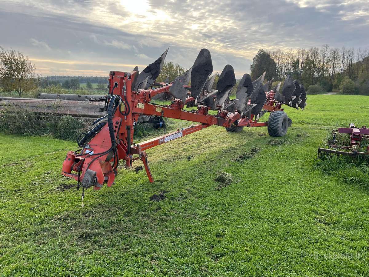 Kuhn 7x7 ir Lemken 4x4 plugai - nuotraukos Nr. 2