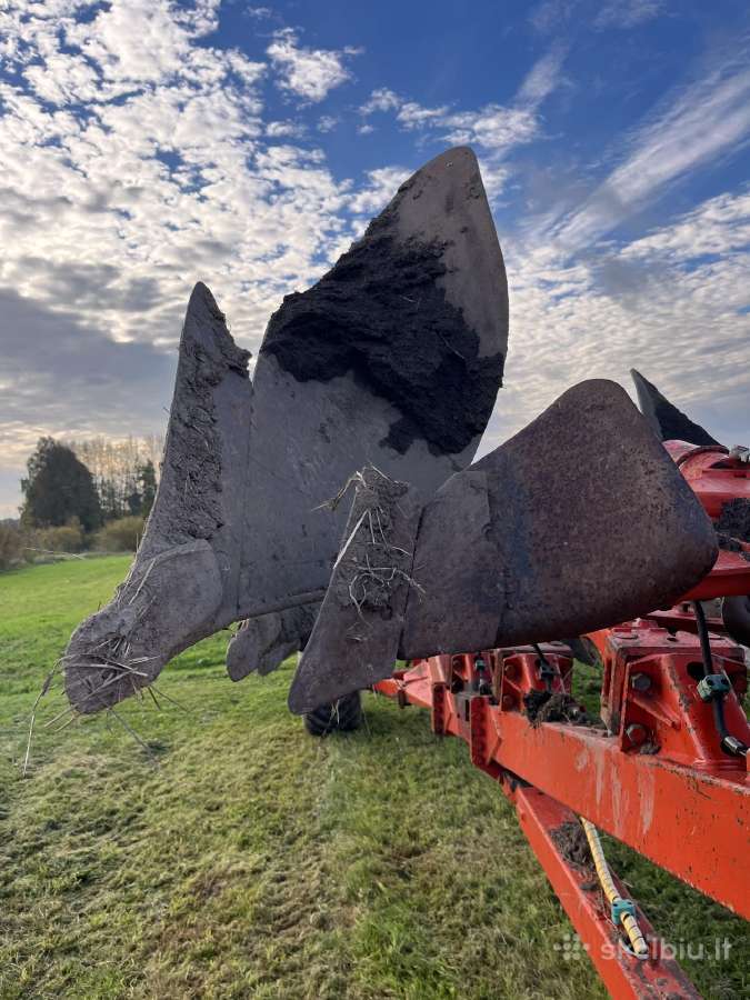 Kuhn 7x7 ir Lemken 4x4 plugai - nuotraukos Nr. 3