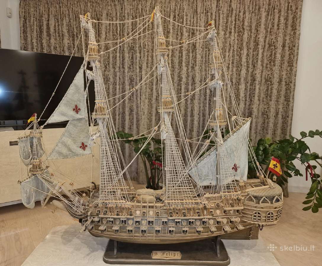 Rankų darbo medinis laivo modelis - nuotraukos Nr. 3