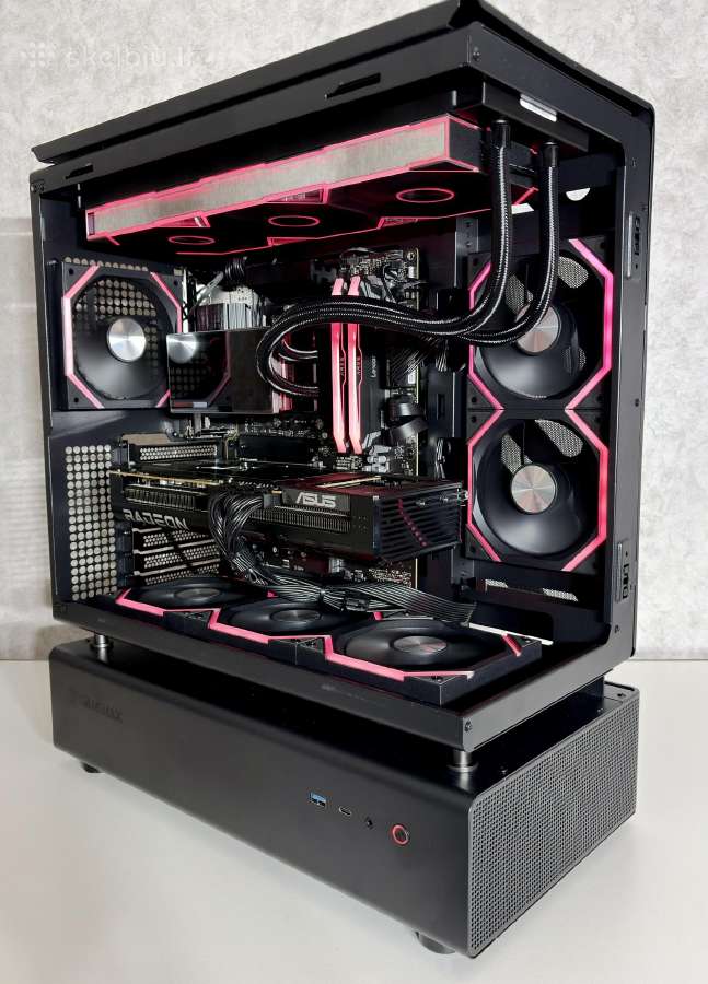 Rtx 9070 XT / Ryzen 7 9800x3d / 32 GB RAM - nuotraukos Nr. 10