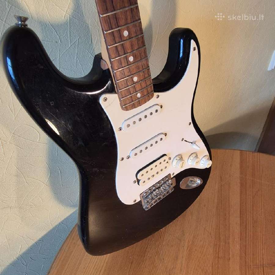 Elektrinė gitara Squier by Fender Stratocaster Hss - nuotraukos Nr. 4