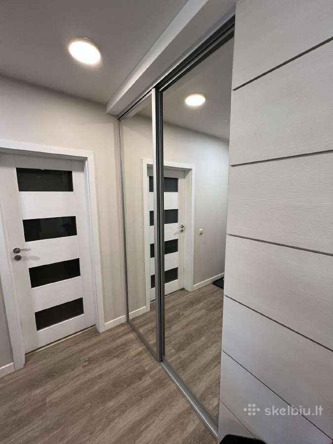 Parduodamas 3 kambarių butas miesto centre - nuotraukos Nr. 6
