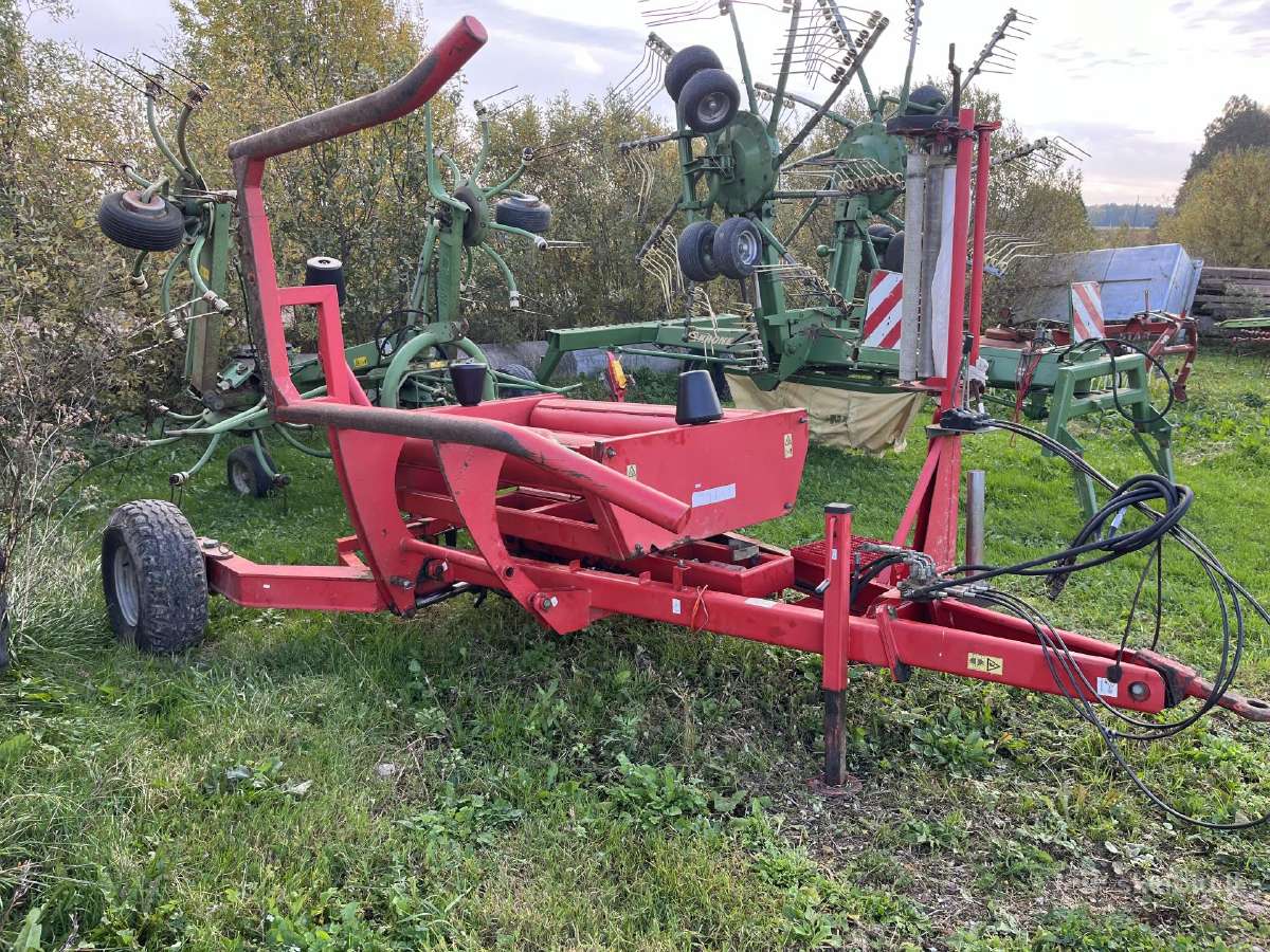 Kuhn ir krone greblys ir vartytuvas - nuotraukos Nr. 10