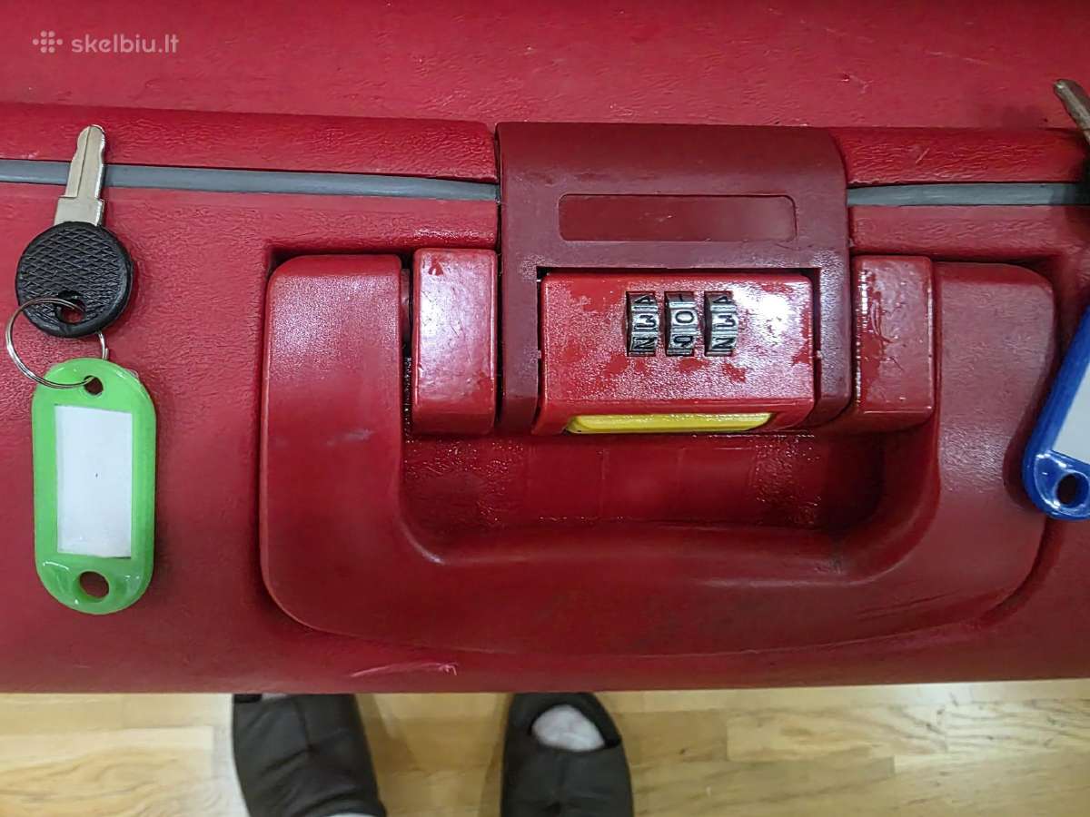 Du naudotus tvirto plastiko Rakinamus Lagaminus - nuotraukos Nr. 6