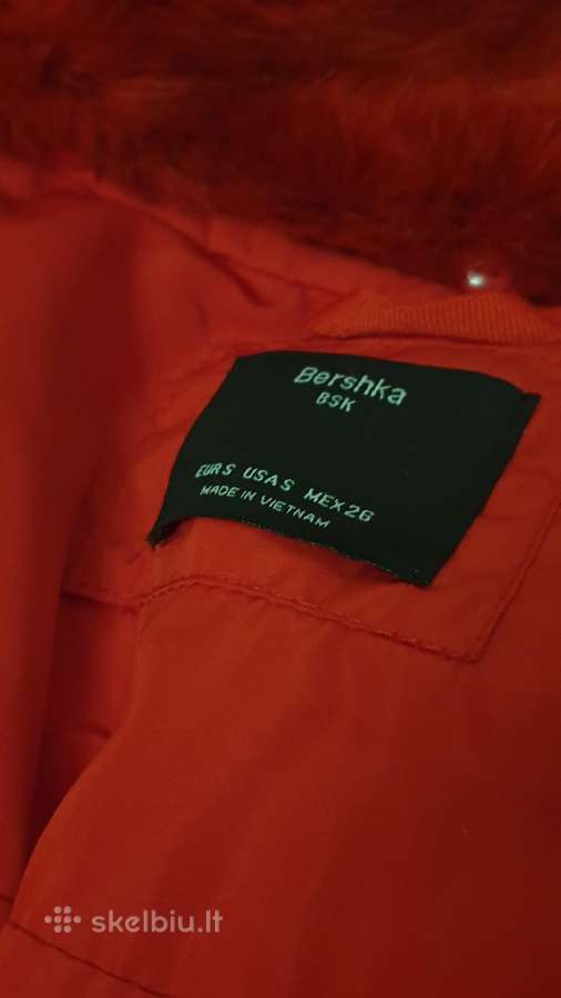 Raudona šilta Bershka striukė - nuotraukos Nr. 10