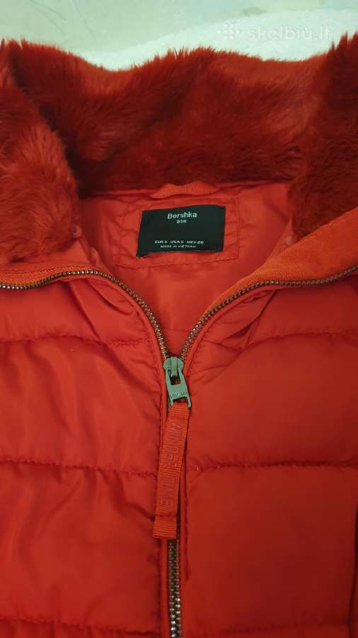 Raudona šilta Bershka striukė - nuotraukos Nr. 13