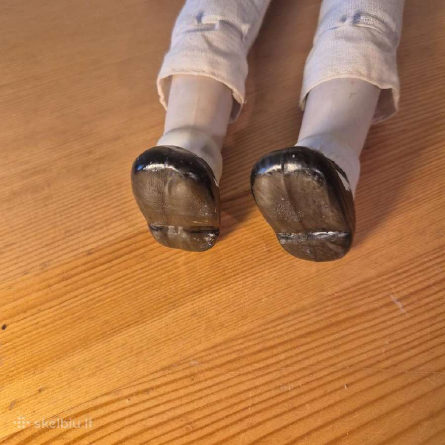 Vintažinė porcelianinė lėlė Pierrot (Pjero / Liūdn - nuotraukos Nr. 5