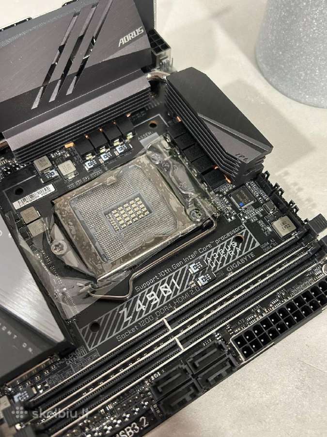 Motininė plokštė Gigabyte Z490i Aorus Ultra - nuotraukos Nr. 5