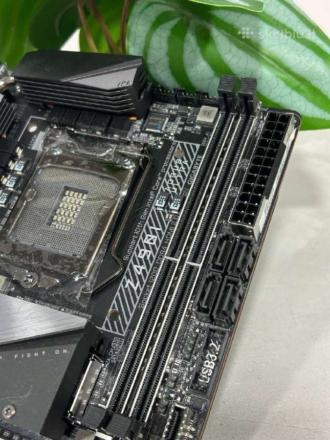Motininė plokštė Gigabyte Z490i Aorus Ultra - nuotraukos Nr. 2