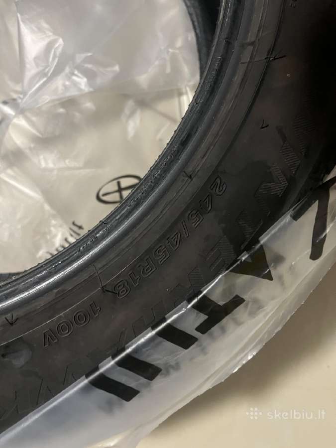 Parduodu mažai važinėtas padangas 245/45 R18 - nuotraukos Nr. 3