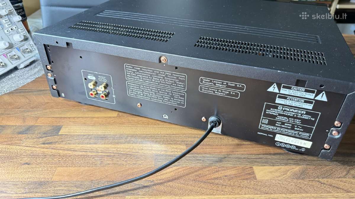 Pioneer Yamaha Sony dekos Sharp magnetola - nuotraukos Nr. 2