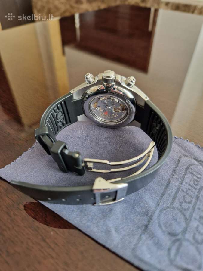 Girard Perregaux Laureato Evo3 - nuotraukos Nr. 5