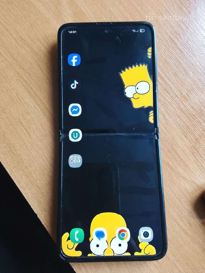 Samsung galaxy zflip 3 - nuotraukos Nr. 6