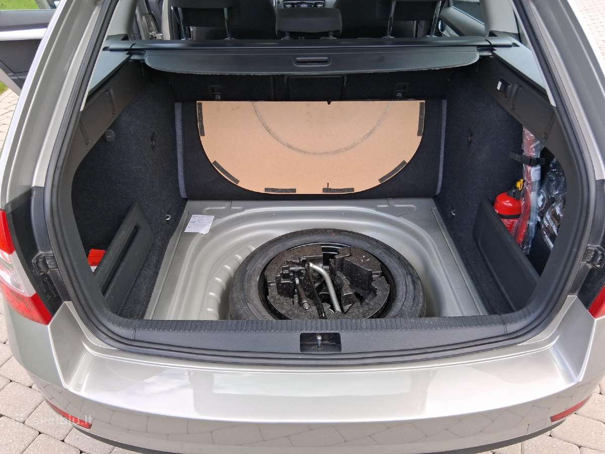 Skoda Oktavia 1,6 l, universalas - nuotraukos Nr. 7