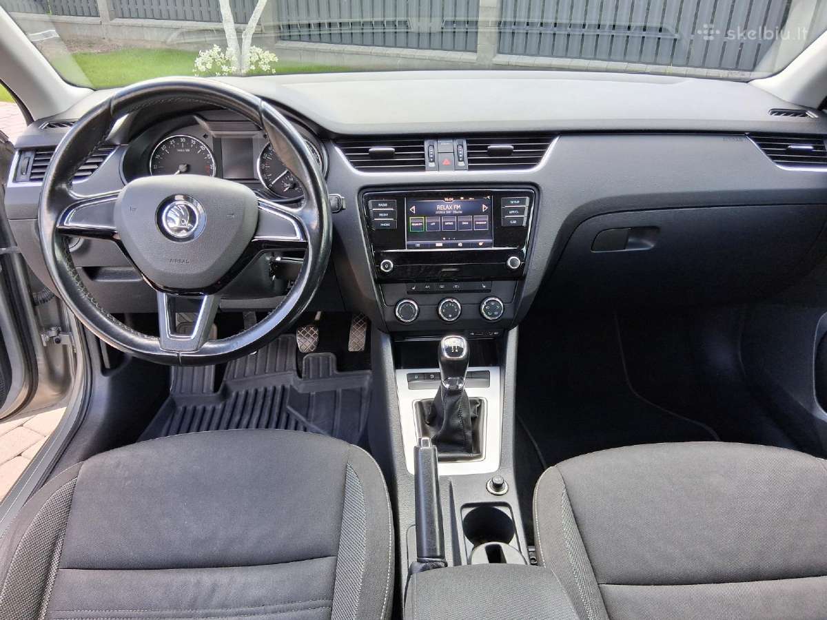 Skoda Oktavia 1,6 l, universalas - nuotraukos Nr. 11