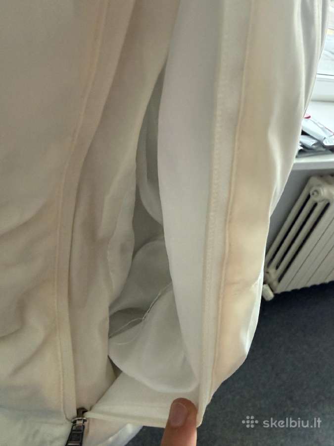 Moncler striukes - nuotraukos Nr. 6