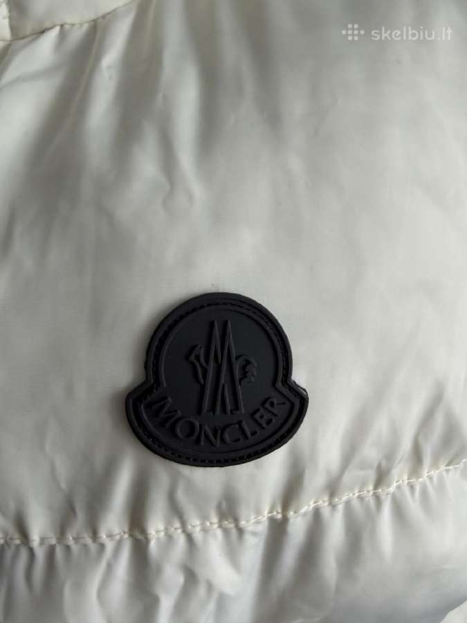 Moncler striukes - nuotraukos Nr. 7