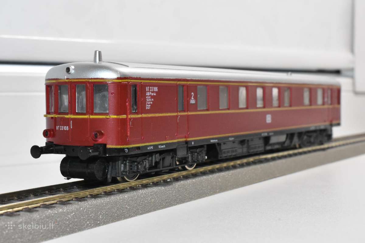 Piko dyzelinis keleivinis lokomotyvas Br 185 - nuotraukos Nr. 2