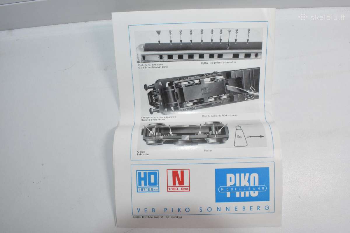 Piko dyzelinis keleivinis lokomotyvas Br 185 - nuotraukos Nr. 7