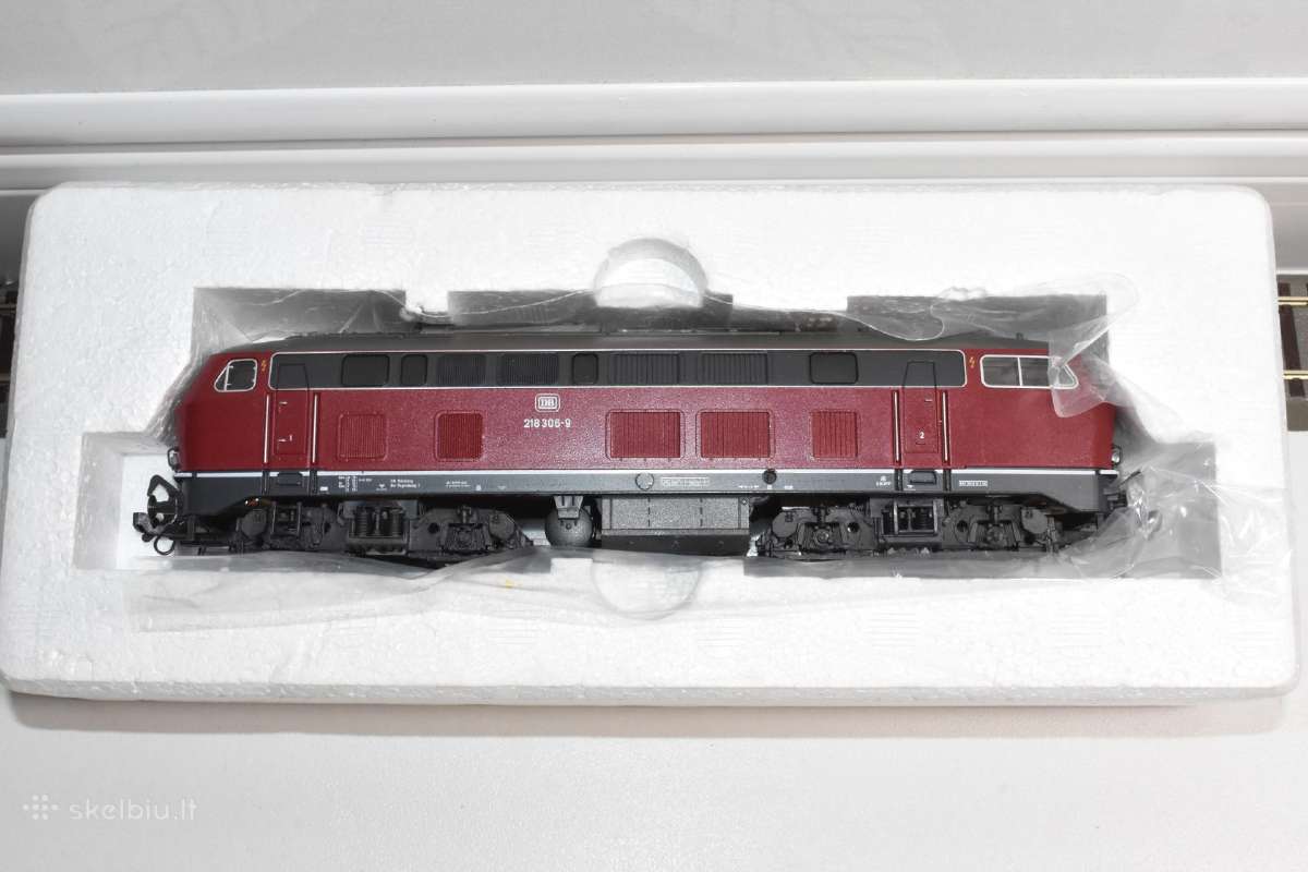 Fleischmann dyzelinis lokomotyvas Br 218 - nuotraukos Nr. 6