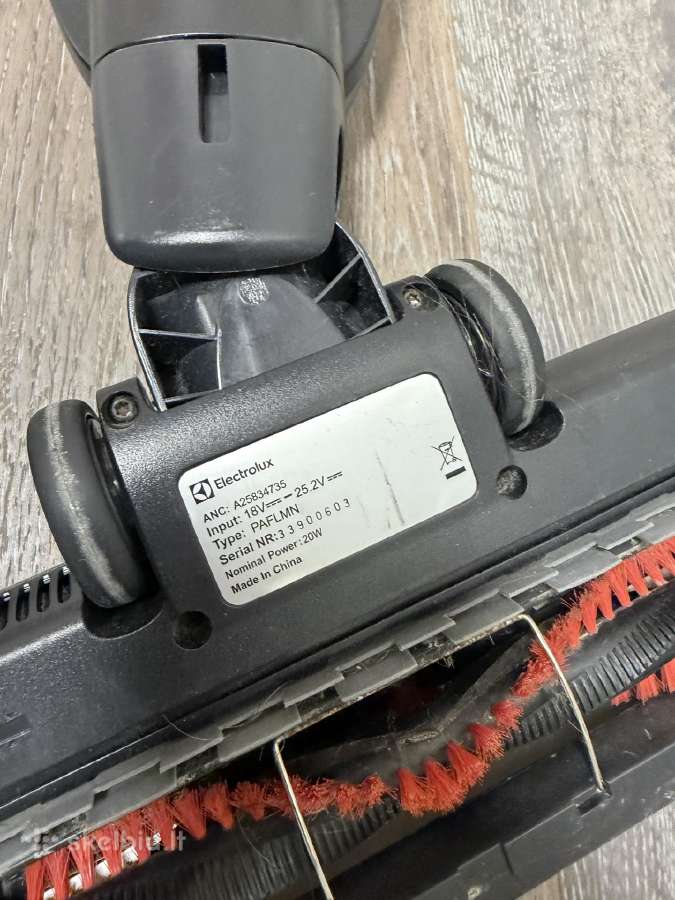 Dulkių siurblys - šluota Electrolux Clean 600 - nuotraukos Nr. 10